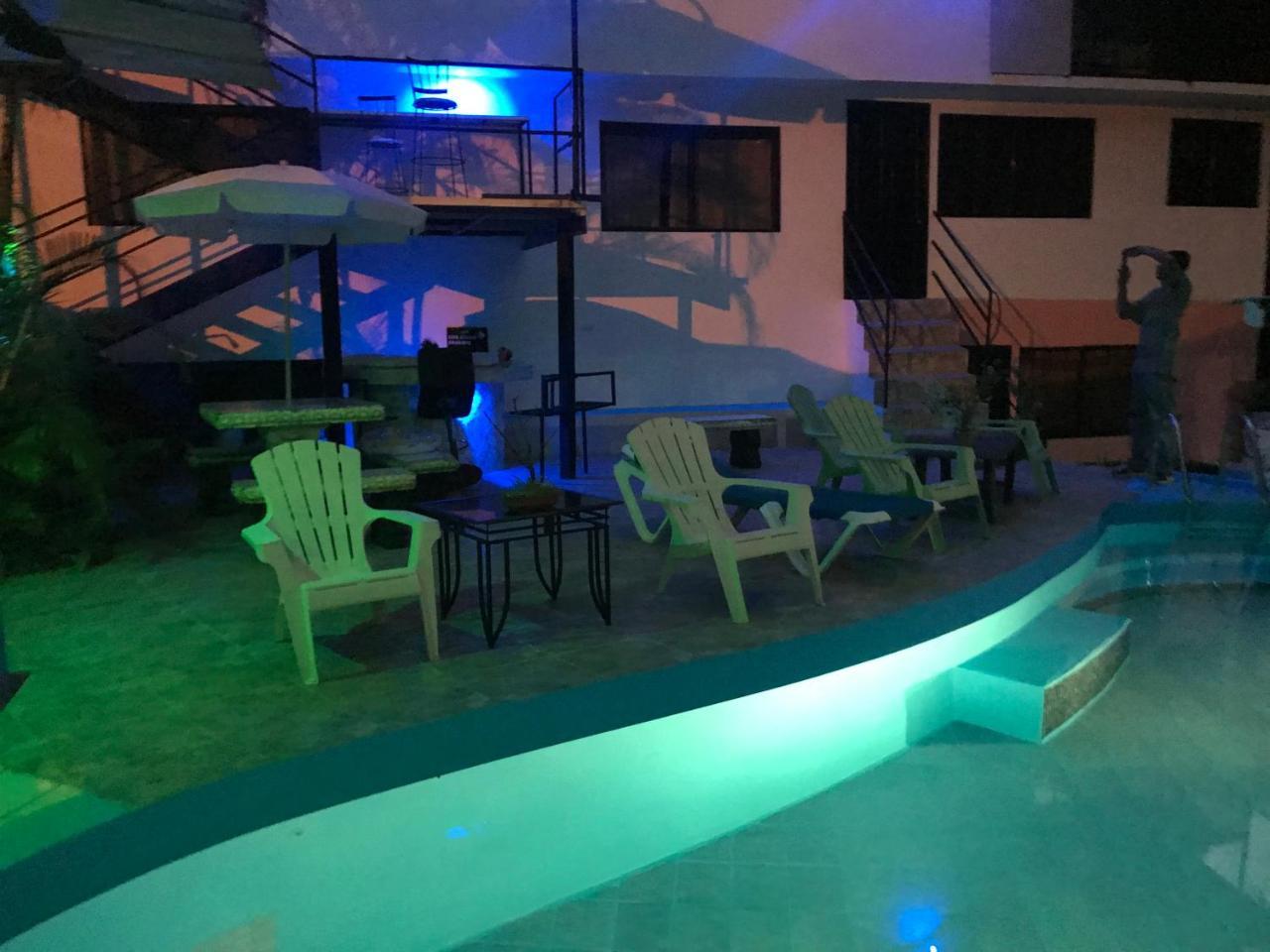Cabinas Cafe Del Mar Hotel Manuel Antonio Exterior photo